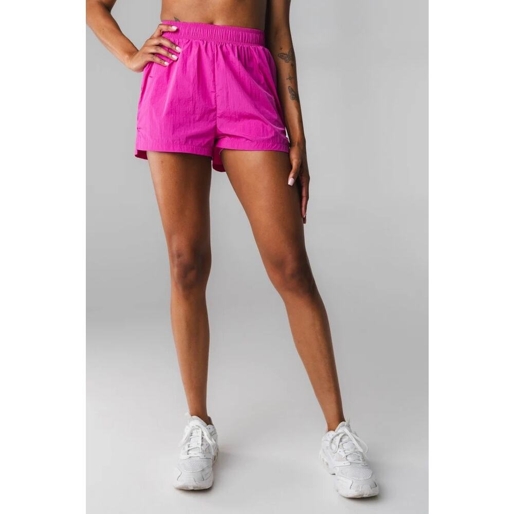 Vitality Surface Run Short - Fuchsia